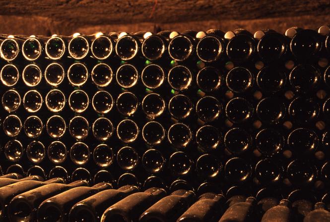 L'élevage sur lattes en Saumur fines bulles et Crémant de Loire